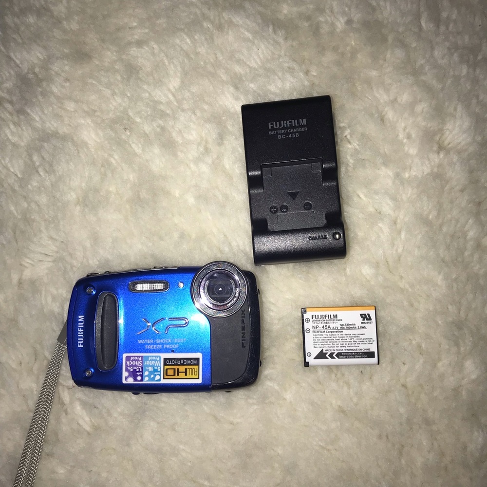 Shock, dust, water-proof camera